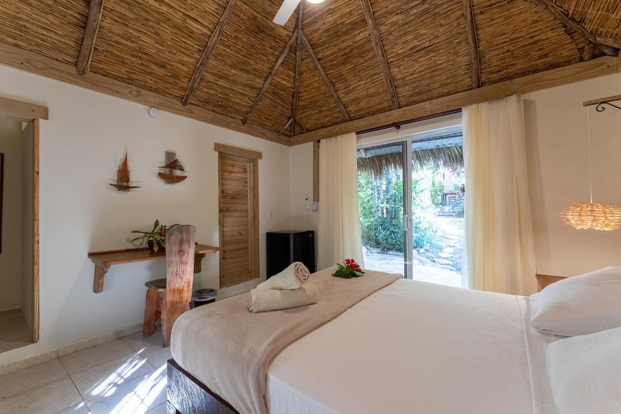 Surfbreak B&B Кабарете Екстериор снимка