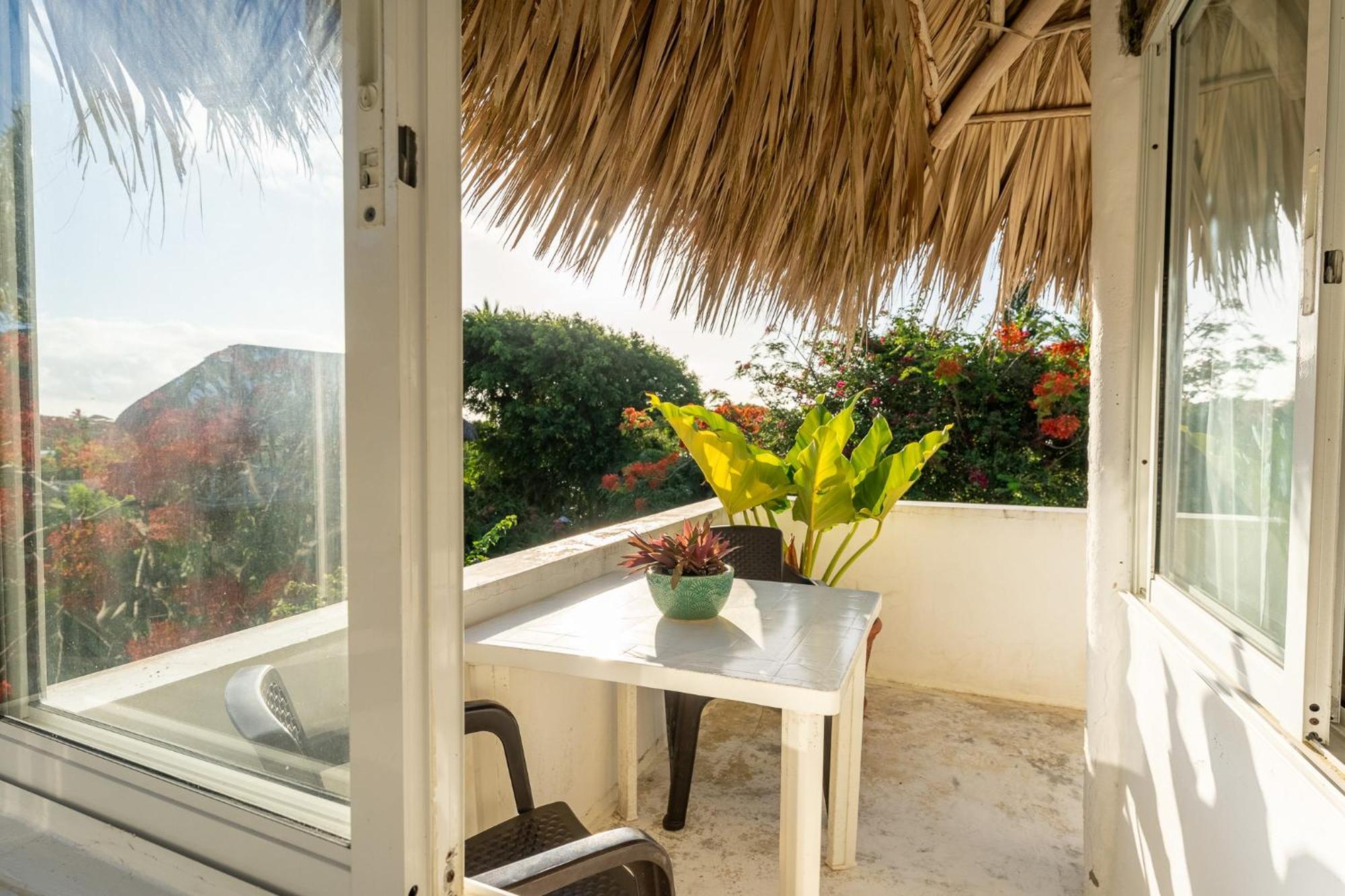 Surfbreak B&B Кабарете Екстериор снимка